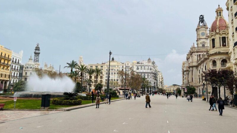 Valencia: the Best 18 Spots in the City (Private/E-Scooters) - The Cathedral and Basilica