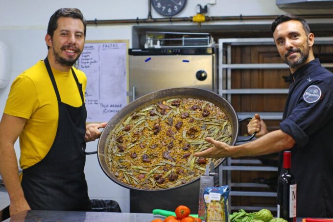 Valencia: Traditional Paella Cooking Class and Dinner - Frequently Asked Questions
