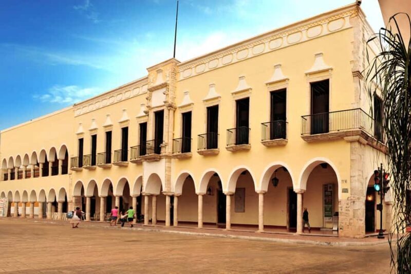 Valladolid: Panoramic Sightseeing Tour Bus - FAQs