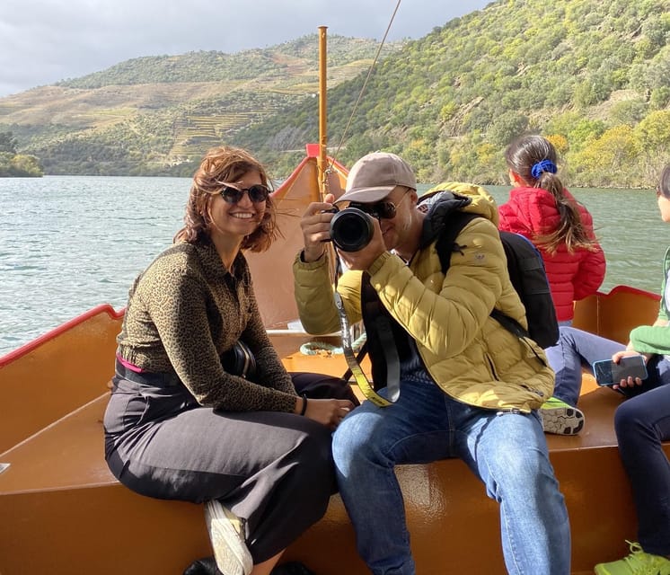 Vallée du Douro : 2 vignobles, déjeuner et bateau typique - Key Points