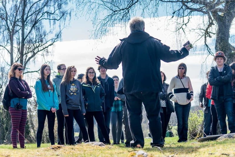 Vallentuna: Walking Tour and Viking History at Granby Farm - Key Points