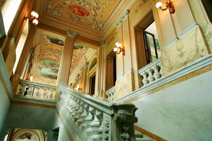 Valletta: Maltas Noble Homes and Palaces Private Tour - Customization Options