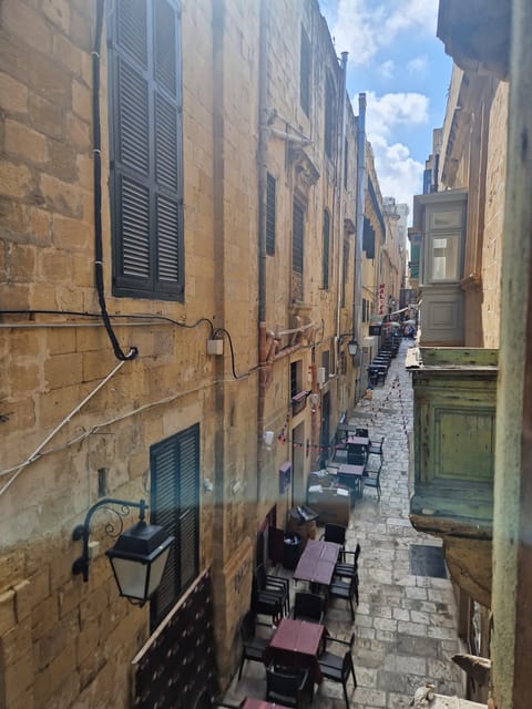 Valletta: Private Walking Tour with Local Guide - Final Thoughts: Who Is This Tour Best For?