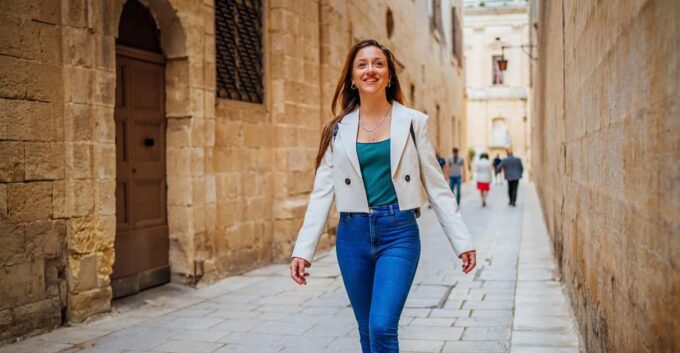 Valletta's Historic Charm: A Guided Walking Tour - Tour Features and Benefits