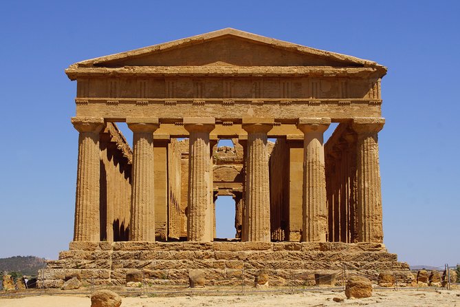 Valley of the Temples and Villa Romana Del Casale Day Trip From Taormina - Nearby Attractions