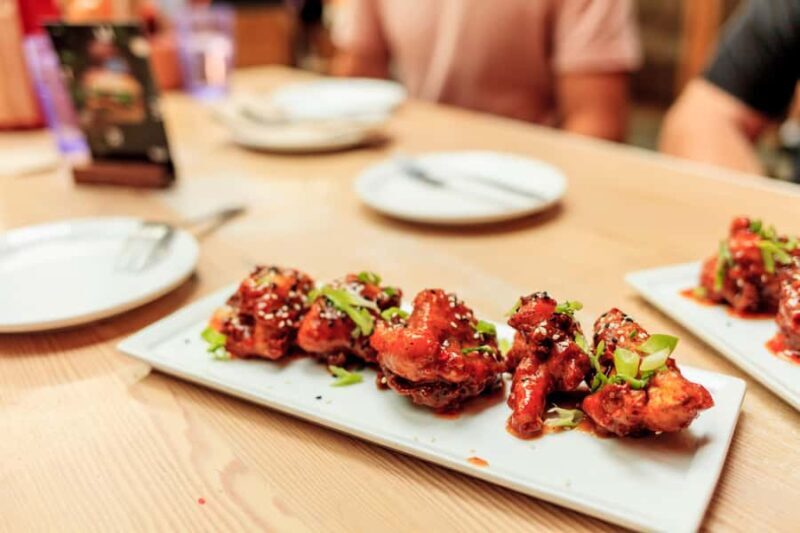 Vancouver: 6 Tastings Food Tour with Sushi, Poutine & More - The Meeting Point & Tour Logistics