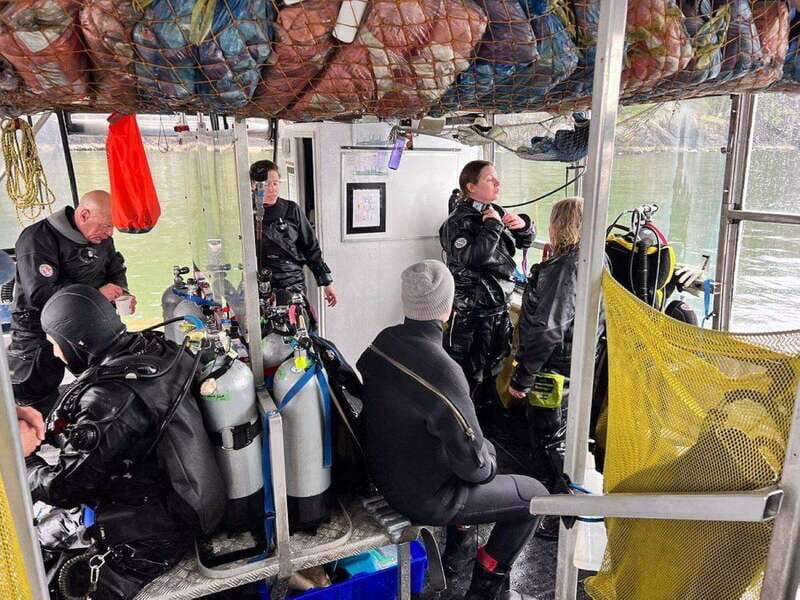 Vancouver: Boat Dive for Certified Diver, Tank & Weight Incl - FAQ