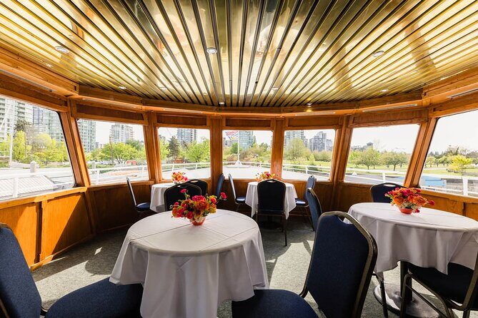 Vancouver Breakfast with Santa - The Experience from the Traveler’s Perspective