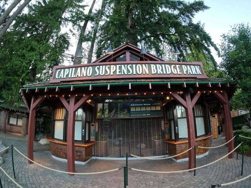 Vancouver: Capilano Bridge, Cleveland Dam & Lynn Canyon Tour - Exploring Vancouver’s North Shore Natural Wonders