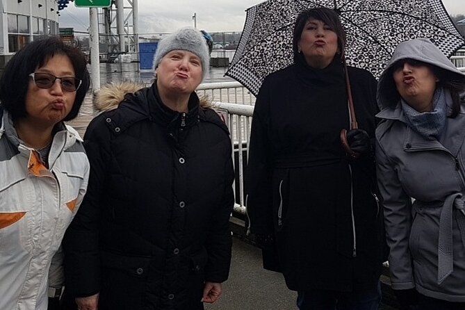 Vancouver City Scavenger Hunt Excursion by Wacky Walks - Scavenger Hunt Highlights