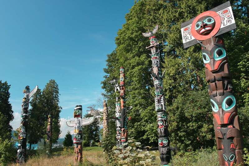 Vancouver City to North shore and Squamish - Starting Point: Vancouver’s Stanley Park and the Totem Poles