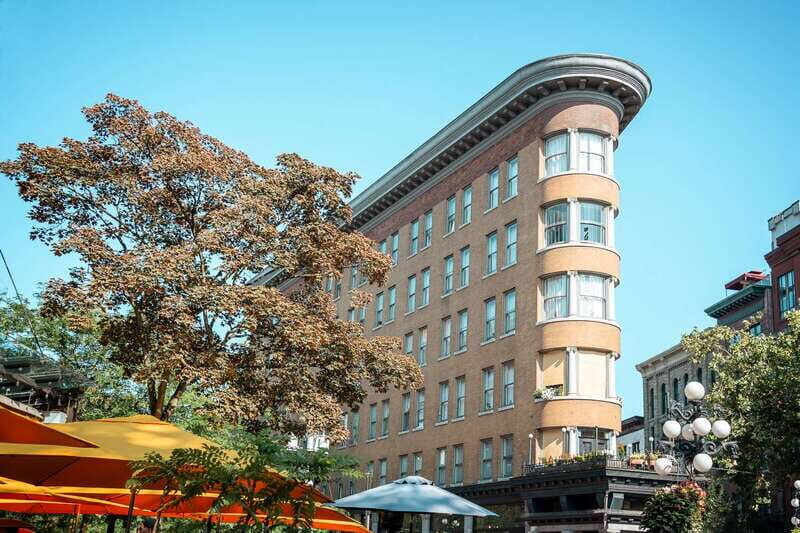 Vancouver City to North shore and Squamish - Lynn Canyon Park and the Suspension Bridge