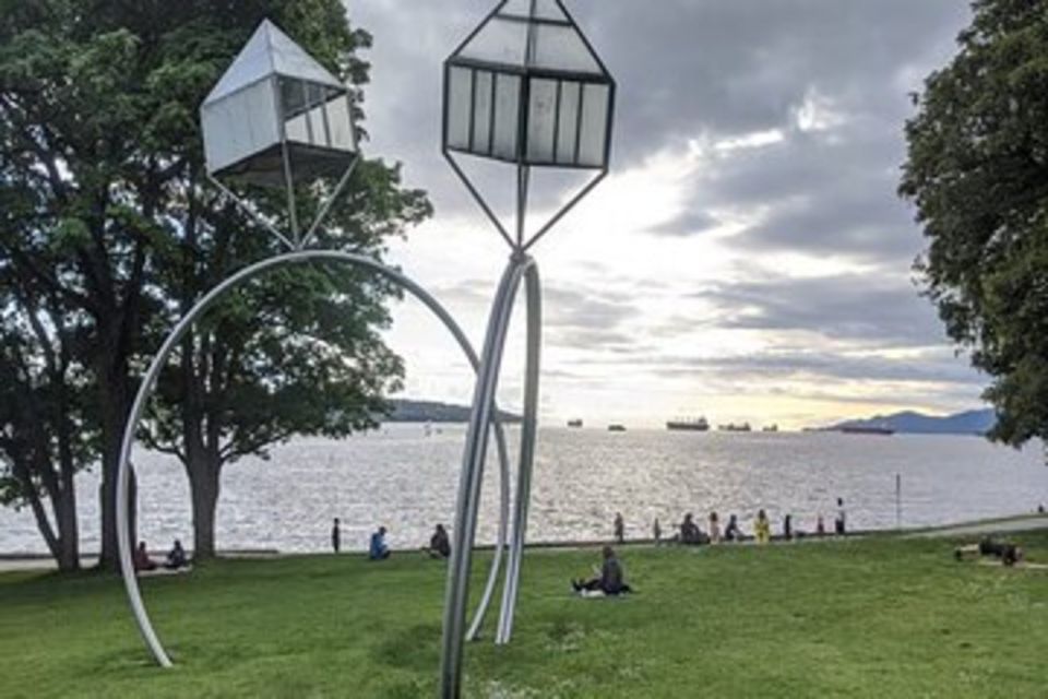 Vancouver City Tour for Couples Half-Day Private - Admission Fees Included