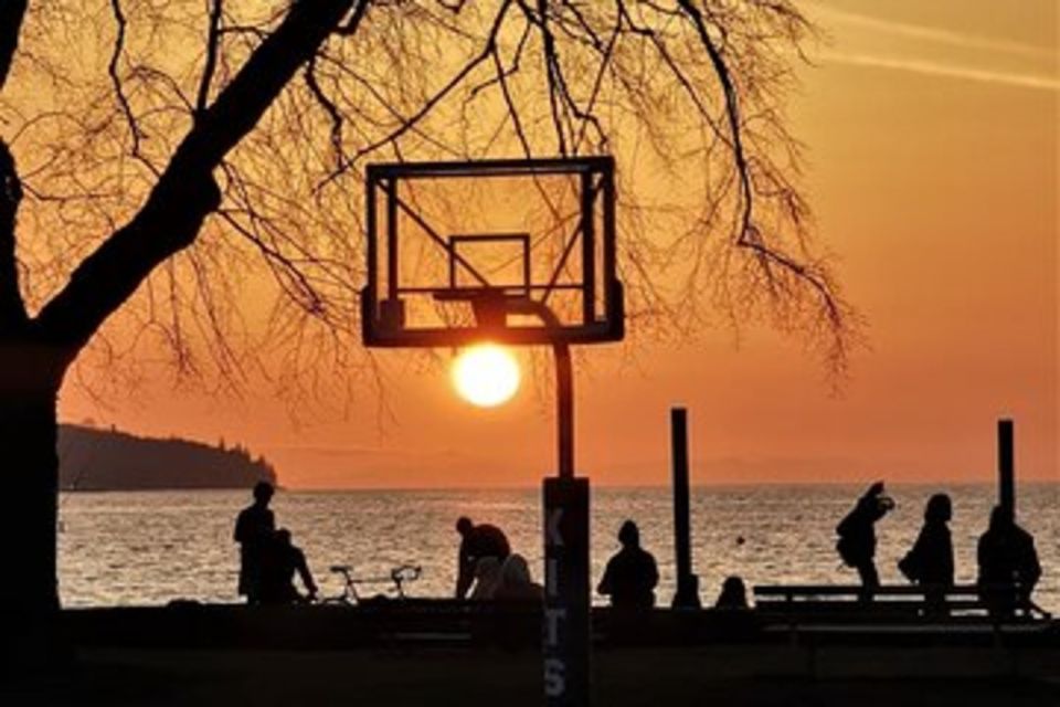 Vancouver City Tour for Couples Half-Day Private - Frequently Asked Questions