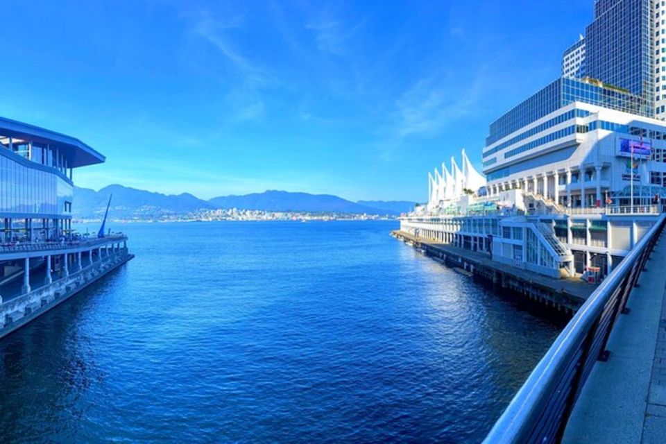 Vancouver Day Tour | Visit The Most Unique Places! Private - Stanley Park and Third Beach