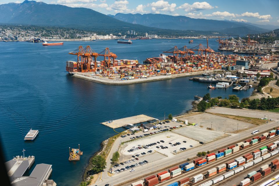 Vancouver: Entry Ticket for the Vancouver Lookout - Location and Access