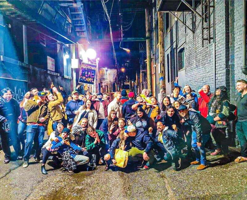 Vancouver: Gastown Pub Crawl - An Inside Look at the Vancouver Gastown Pub Crawl