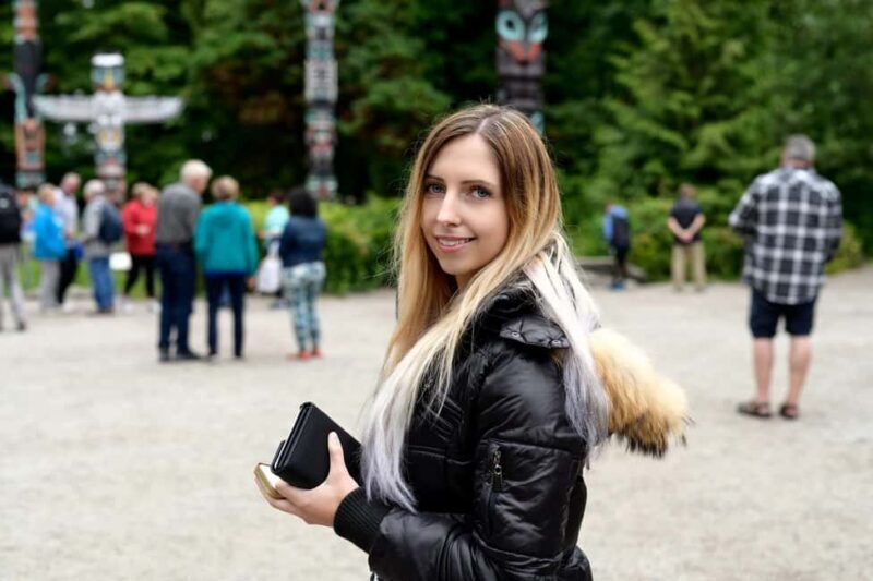 Vancouver Lookout Private Tour with Skip-the-line Tickets - Experience the Best of Vancouver from a Unique Viewpoint