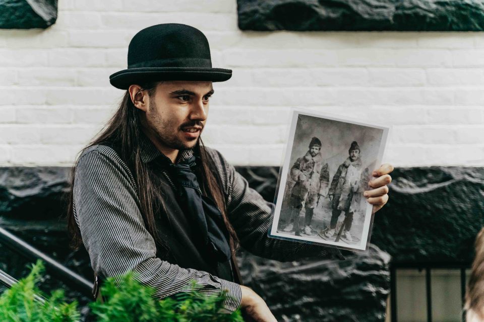 Vancouver: Lost Souls of Gastown Tour - Exploring Gastowns Backstreets