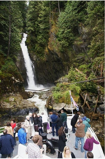 Vancouver: Lunch and Brunch Cruises - Who Should Consider This Experience?