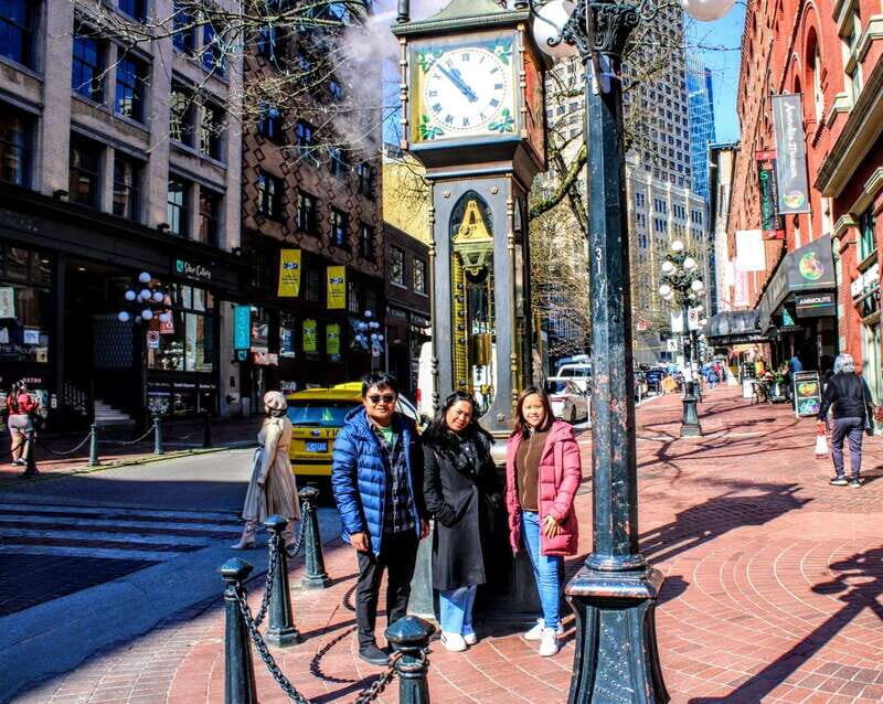 Vancouver Marvels: Private Day Tour Exploring 25 Attractions - Key Points