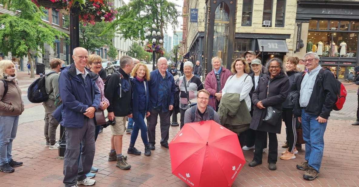 Vancouver: Private City Highlights Walking Tour | 3-Hour - Discovering the Olympic Torch and Plaza