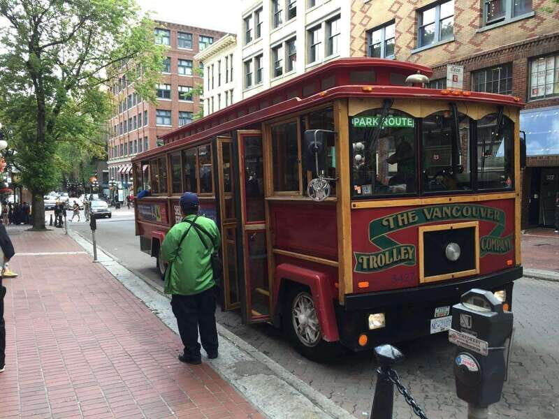 Vancouver: Private Tour to Squamish with Gondola Ride - Exploring Vancouver and the North Shore: What to Expect