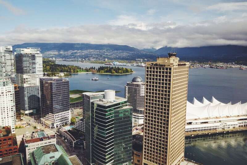 Vancouver: Private Walking Tour with a Local - Guide Knowledge and Authenticity