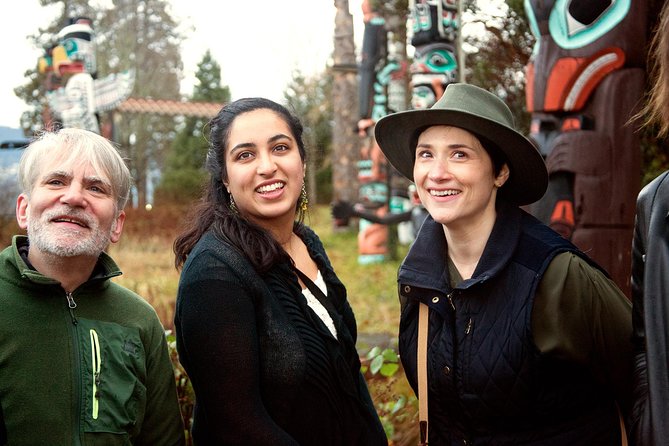 Vancouver Secrets of Stanley Park Walking Tour - Meeting Point and Accessibility