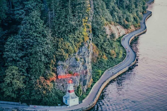 Vancouver Sightseeing and Capilano Suspension Bridge Mandarin/Eng - Meeting and Accessibility