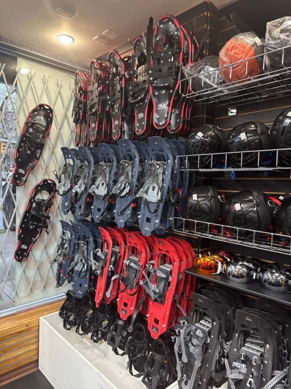 Vancouver: Snowshoe Rental - Why Snowshoeing Near Vancouver?