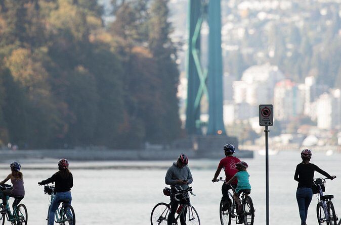 Vancouver Sunset and City Lights Trolley Tour - Practical Considerations