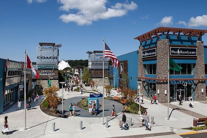 Vancouver to Seattle Private Guided Tour Two Days - Summary: Why Choose This Tour?