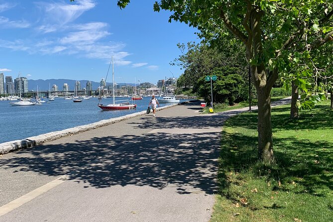 Vancouver Waterfront Guided Bike / Ebike Tour - Personalized and Knowledgeable Service