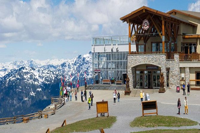 Vancouver Winter Fun at Peak to Peak Gandola in Whistler & Squamish Tour Private - Meeting and Pickup Information