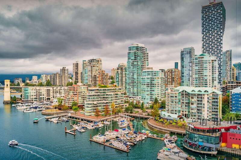 Vancouvers Seaside Romance: A Coastal City Walk - The Value of This Experience