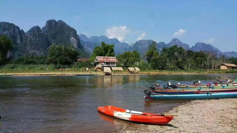 Vang Vieng: Kayaking&Cave Tubing&Trekking&Blue Lagoon - Key Points