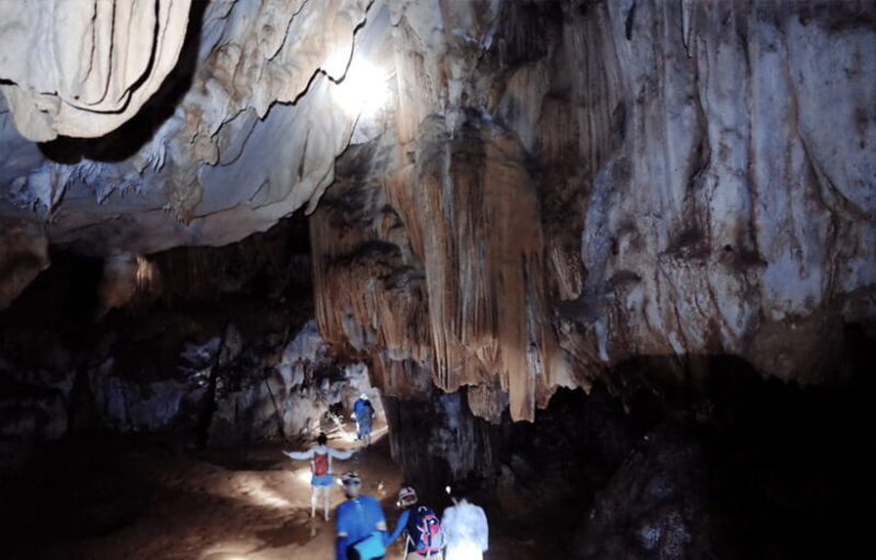 Vang Vieng: Kayaking&Cave Tubing&Trekking&Blue Lagoon - Who Will Love This Tour?