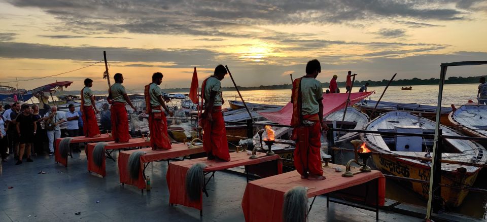 Varanasi: Private Fully-Day Tour With Sarnath and Boat Ride - Customer Reviews and Ratings