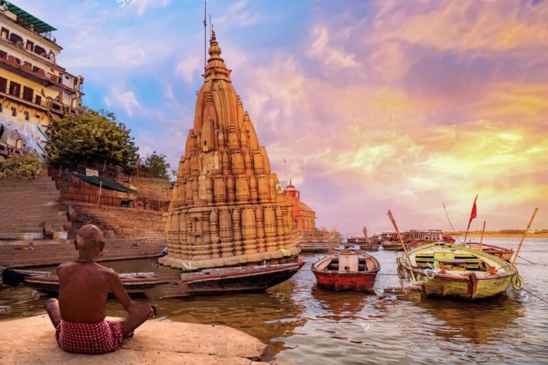 Varanasi: Varanasi Ghat & Temple Walking Tour - Itinerary Highlights