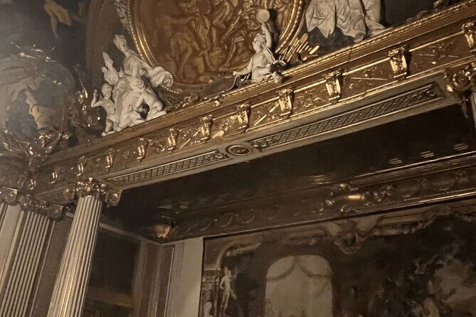 Vasa, Old Town, City Hall, Palace with Entry, Guided Tour - A Closer Look at the Tour Experience