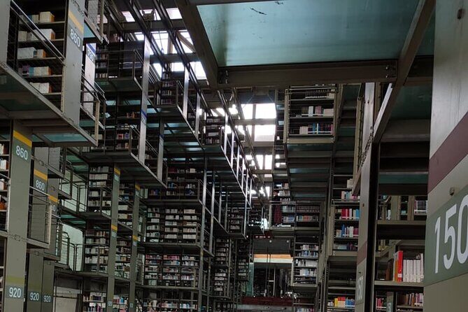 Vasconcelos Library and Santa Maria la Ribera - A Closer Look at What You’ll Experience