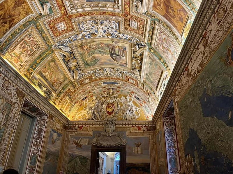 Vatian City: Guided Tour Vatican Museum and Sistine Chapel - Who Should Consider This Tour?