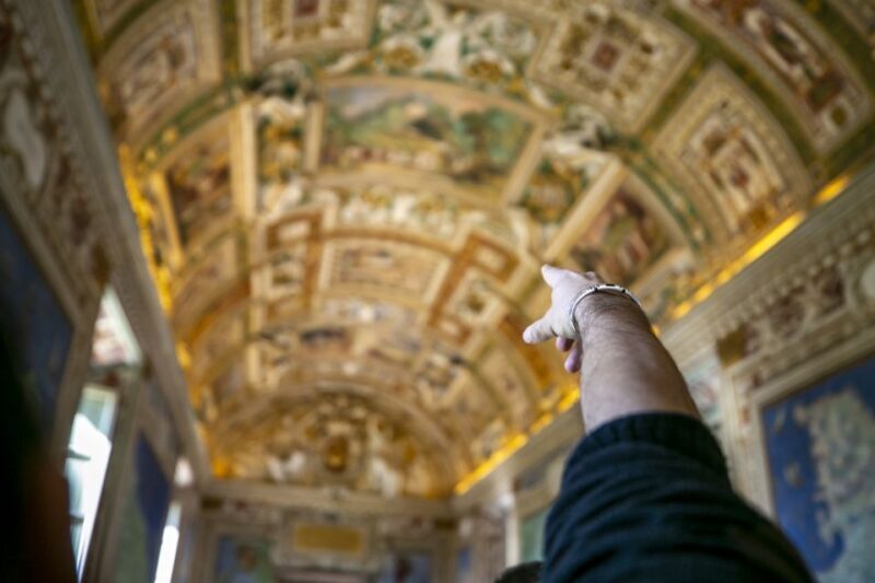 Vatican & Sistine Chapel Private Guided Tour - Key Points