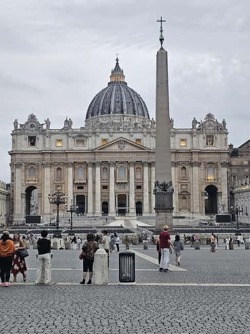 Vatican: St.Peter's Basilica Tour With Priority Entrance - An In-Depth Look at the Tour