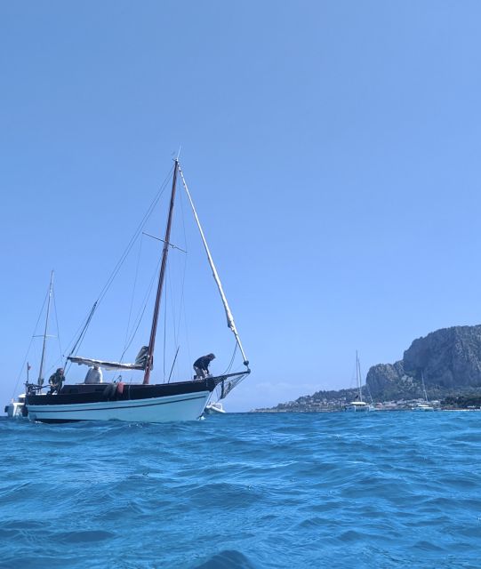 Vela Boheme ~ Vintage Sicilian Boat Tour - Inclusions and Amenities