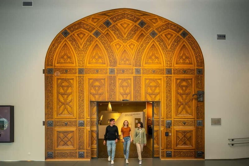 Velbert: Admission ticket to the German Castle and Fittings Museum - Key Points