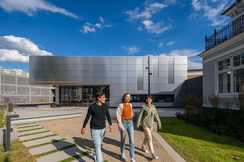 Velbert: Admission ticket to the German Castle and Fittings Museum - FAQ