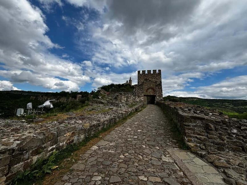 Veliko Turnovo-Bulgarian old capital and Arbanasi - The Sum Up