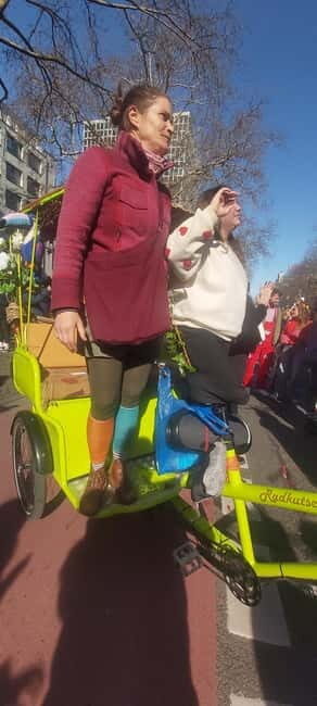 Veloloco Rickshaw Tour Cologne Sightseeing Wedding Brewery Birthdays - Frequently Asked Questions